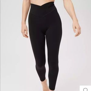 OFFLINE By Aerie Real Me High Waisted Crossover Legging